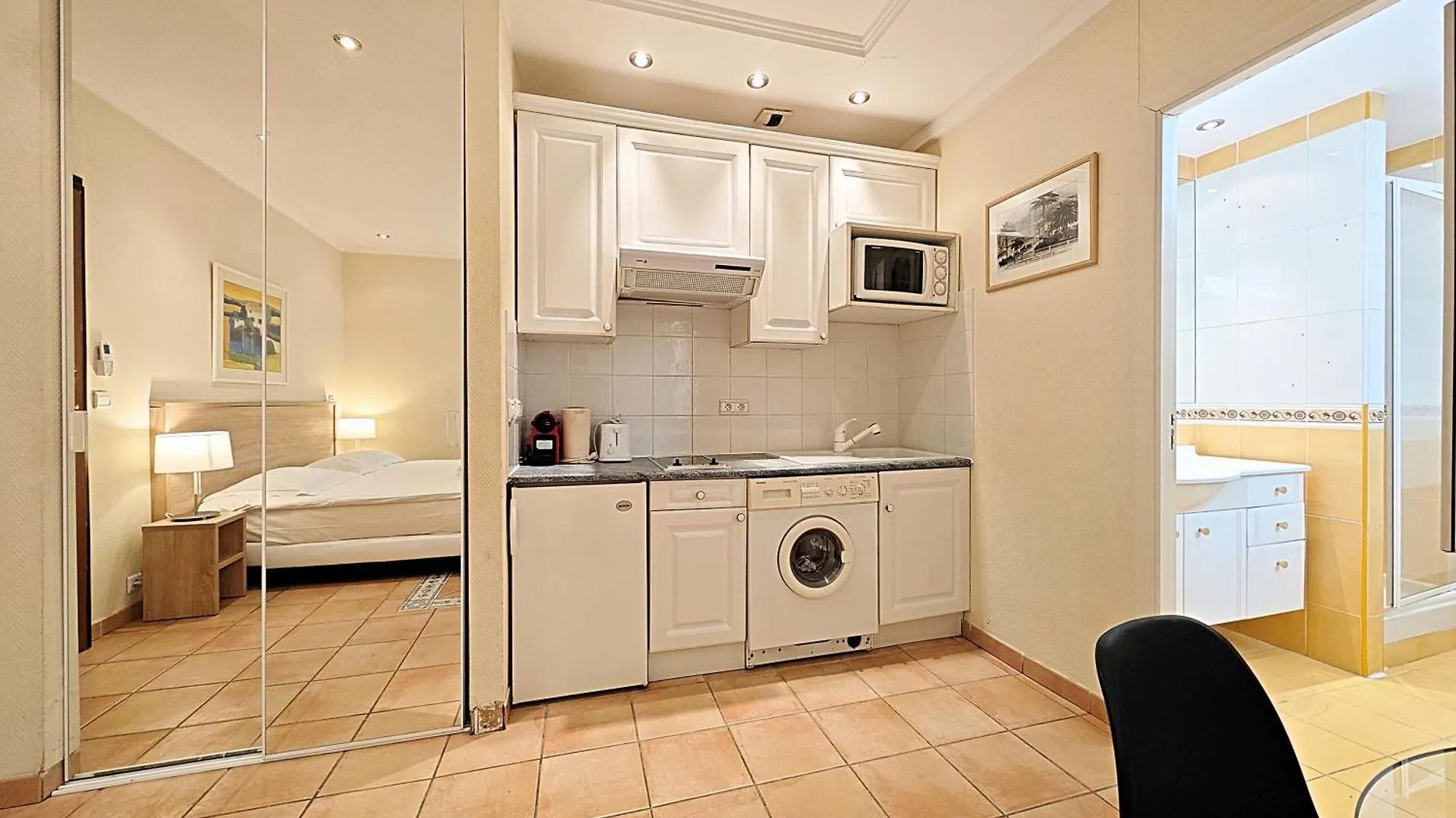 Apartment Viva Riviera Residence Commandant Andre Cannes