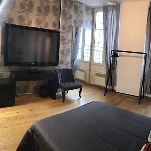 Atypique - Saint-germain Des Prés Parigi