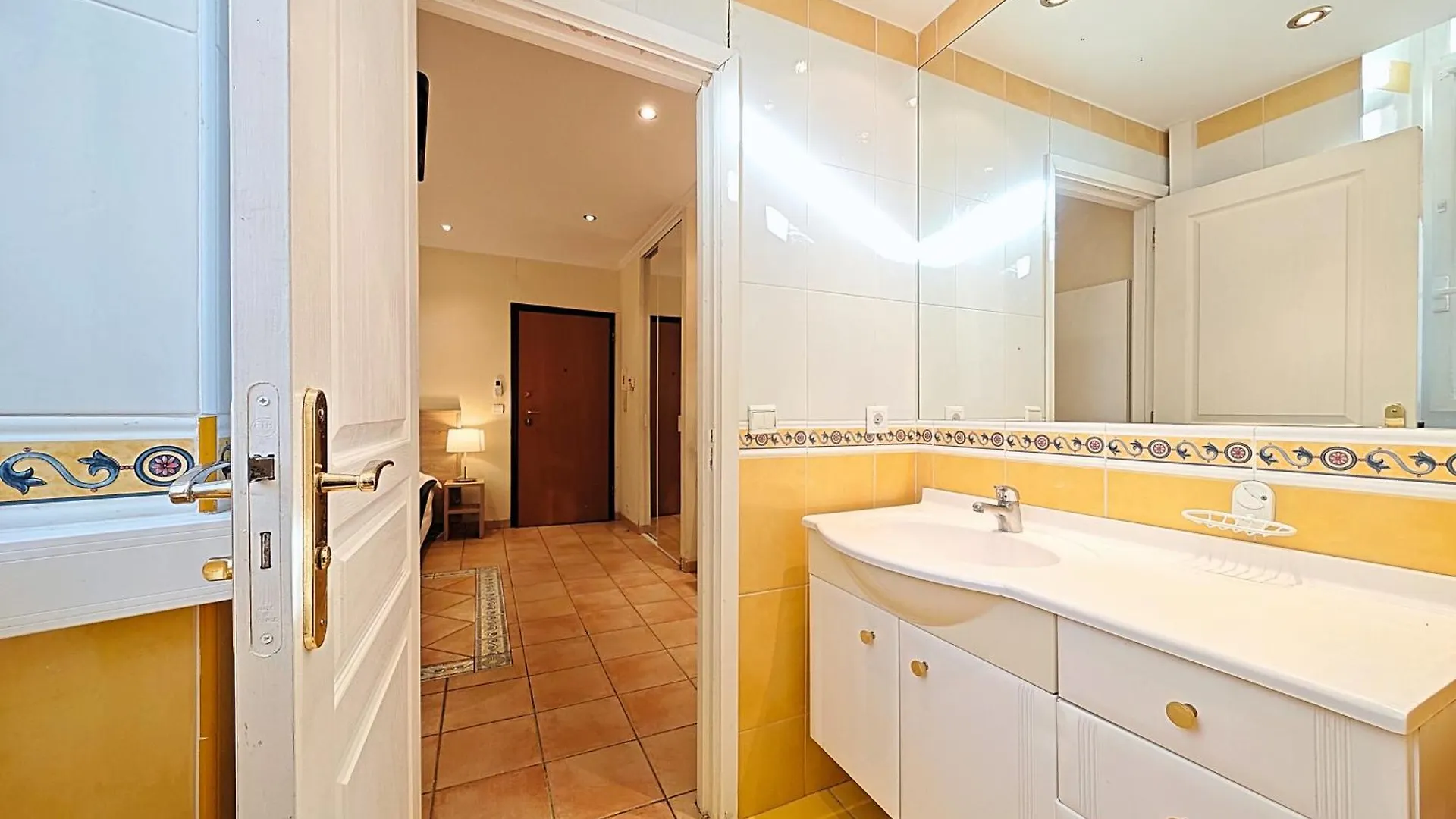 Viva Riviera Residence Commandant André Cannes 0*,